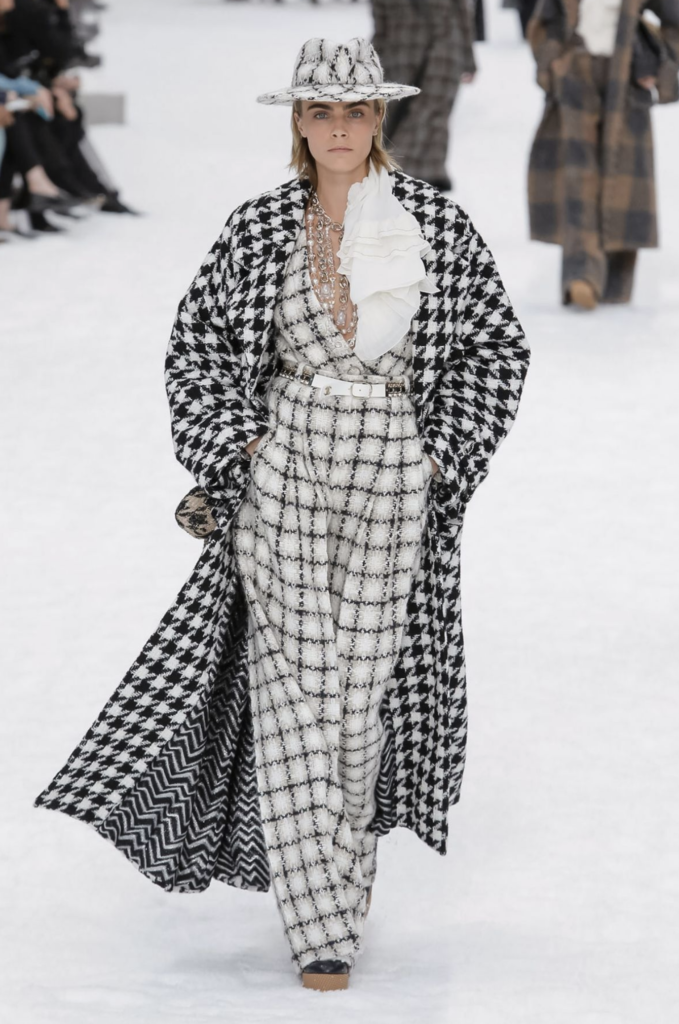 The end of an era – the last Chanel collection designed by Karl ...