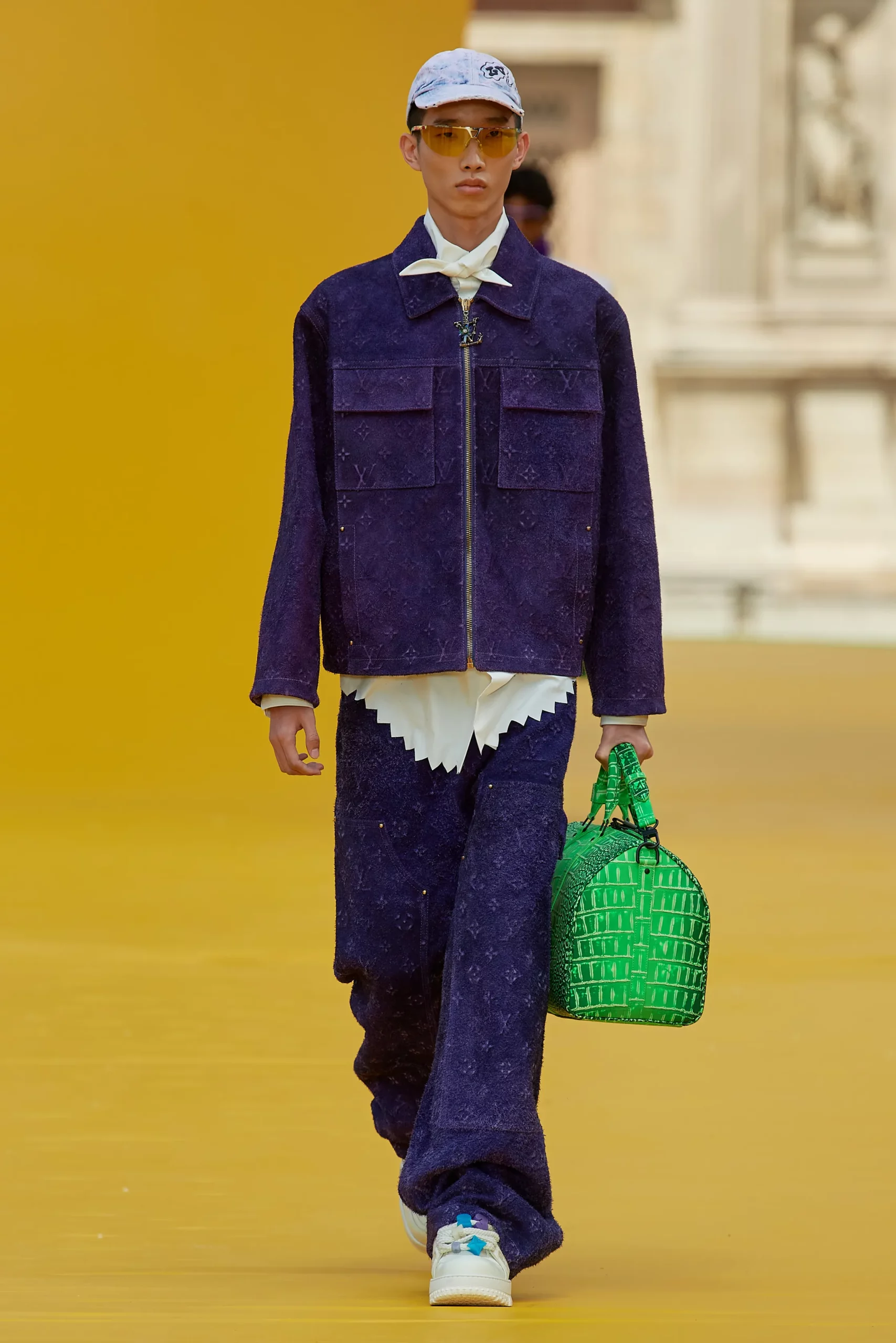00022-louis-vuitton-spring-2023-mens-credit-gorunway – A Shaded View on  Fashion