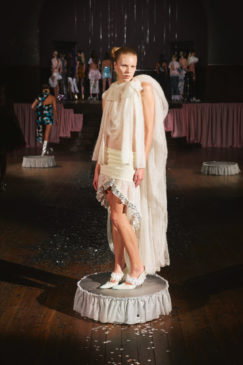 22_ALL-IN_S23_DEBUTANTE_2x3