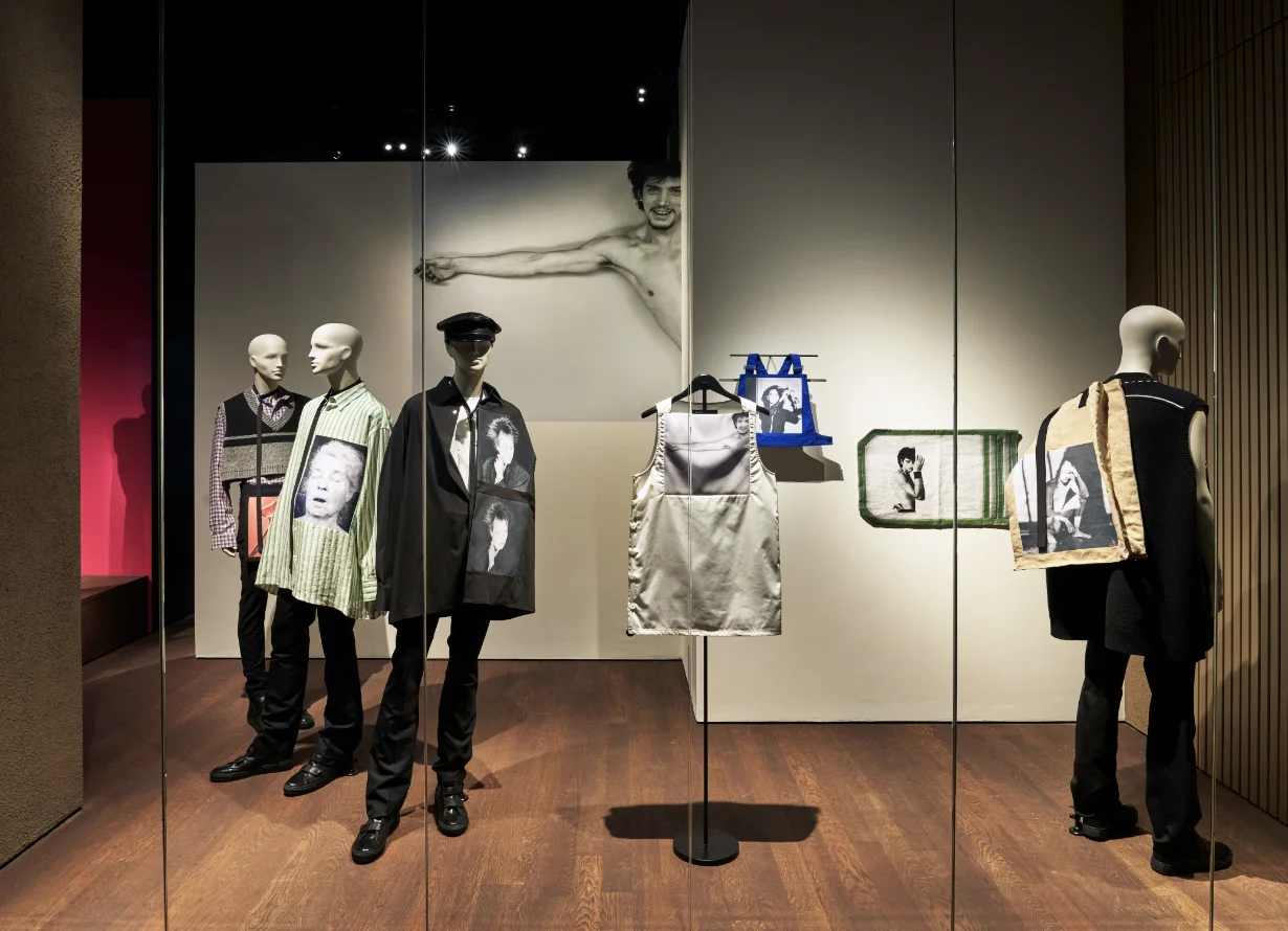 Raf Simons / MoMu - Fashion Museum Antwerp