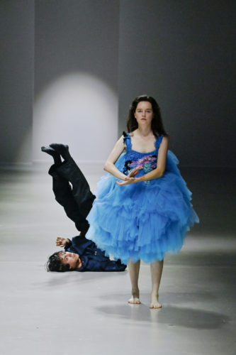Caroline hu ss25 dancer Emma portner