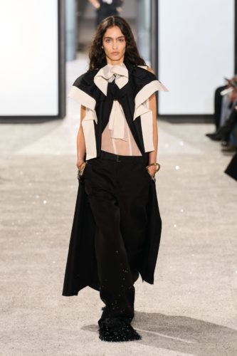 sacai ss25