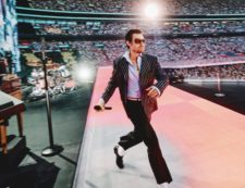 Harry Styles plays tribute to David Hockney