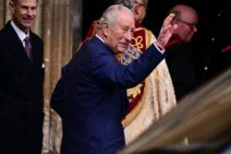 king-charles-iii-easter-service-berkshire-040526-d164b5d2985e4a0c8f17a20af54328f8