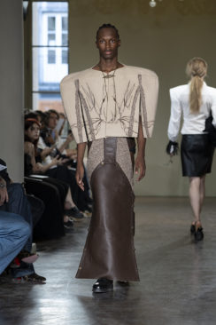 Apostolos_Kalfopoulos_Runway-12