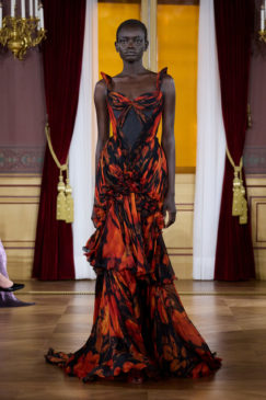 LOOK13_23_0712