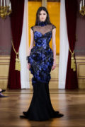 LOOK19_23_0830