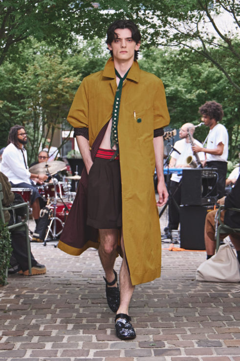 BED j.w. FORD Look 20