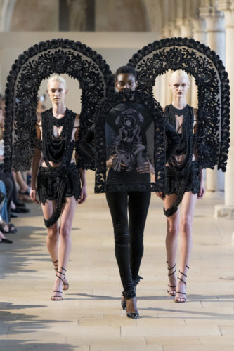Rahul Mishra fashion show in Paris, Fall Winter 2026 Couture Fashion Week Photo by Valerio Mezzanotti