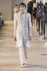 Rahul Mishra fashion show in Paris, Fall Winter 2026 Couture Fashion WeekPhoto by Valerio Mezzanotti