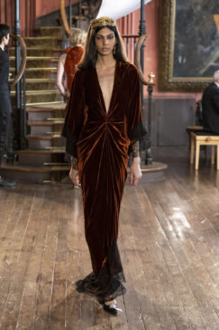 Look 3
