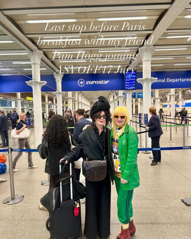 @pamhoggfashion last stop before the @eurostar breakfast with @pamhoggfashion who will join @asvoff_official jury agin this year. I was in london as a jury member for CIFF's @cineinternationalfilmfestival first edition which was a big success. I am planning to come back again next year as I totally enjoyed the experience congratulations to @kbbluebell @bencharlesedwards @dreamtownfilm Goldfinch Productions and their great team #best picture @losfrikis.movie best director @antidote and I might add I am wearing the box jacket designed by @asvoff_official 17 President @willychavarrianewyork bought at my fave @doverstreetmarketparis @michellearnusch