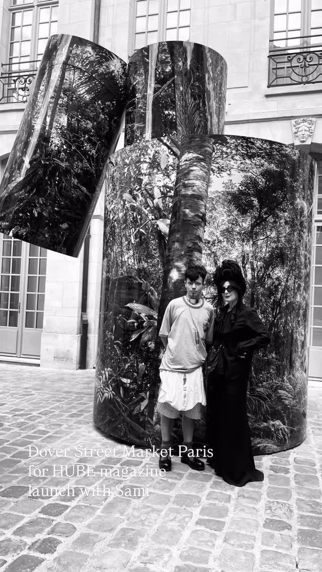 @hube.magazine @doverstreetmarketparis enjoying the enchanting installation by @commedesgarcons in the courtyard @doverstreetmarketparis nature in Paris