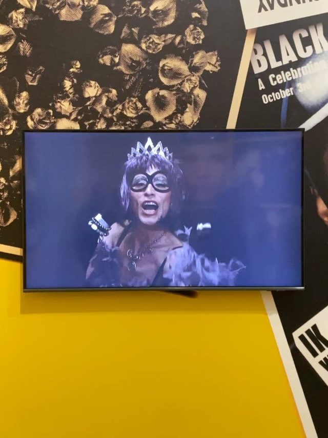 ERWIN OLAF – FREEDOM
📸 🩶

“Erwin Olaf was more than a photographer; he was a versatile artist. The significance of his work is best understood by placing it within an art-historical context. By offering a comprehensive overview of his oeuvre, this exhibition will, I believe, shed new light on his work. It is a great pity that he is no longer with us to see it. I am very thankful to Erwin Olaf’s studio, and in particular to Shirley den Hartog, for their intensive collaboration over the past period.” 
– Rein Wolfs, director of the Stedelijk Museum Amsterdam

On view until 01.03.2026
Daily 10am – 6pm

Stedelijk Museum
Museumplein 10
1071 DJ Amsterdam (NL)

@studioerwinolaf
@foundationerwinolaf
@stedelijkmuseum

Show selected by @oficina.gabardine X @asvof ✨
🎥/📷: © Marcelo Horacio Maquieira Piriz