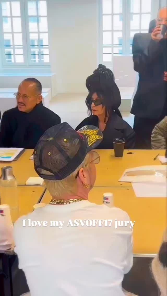 @newyorkwilly @matieresfecales @pkd_19 @manisharorafashion @raphaelaviges @marcascoli Martine Sitbon @m.j.h.a.r.p.e.r @ericdaman_style @pam_boy @jesscuevas7 @okostakis @hickey___minaj a d thank you to @adrianjoffe @doverstreetmarketparis @maccosmetics @chantelle_paris @eng.concept.store @matteprojects @pamelaclub @worldnetintl Fonds Pour Les Ateliers de Paris @lotkaandco @referencestudios @myairbridge @asvoff_official @fnlnetwork