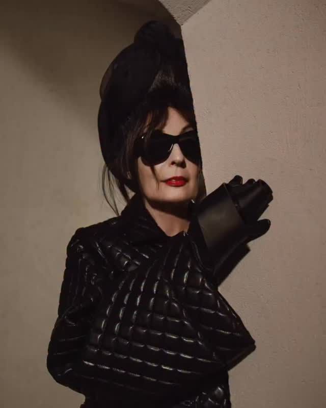 dianepernet.substack @edgelinemag #existentialcrisis Creative Direction @sara_vukosavljevic and @wassimlahmer_ Fashion Direction and Styling @wassimlahmer_ #photography @aytekinyalcin #make-up @hugo_villard interview @waoff Stylist Assistant @chrisilentus @loustass On-set production @muddledmumbless Production @edgelinelab Special thanks @cor_studio Editorscin Chief @sara_vukosavljevic @wassimlahmer_