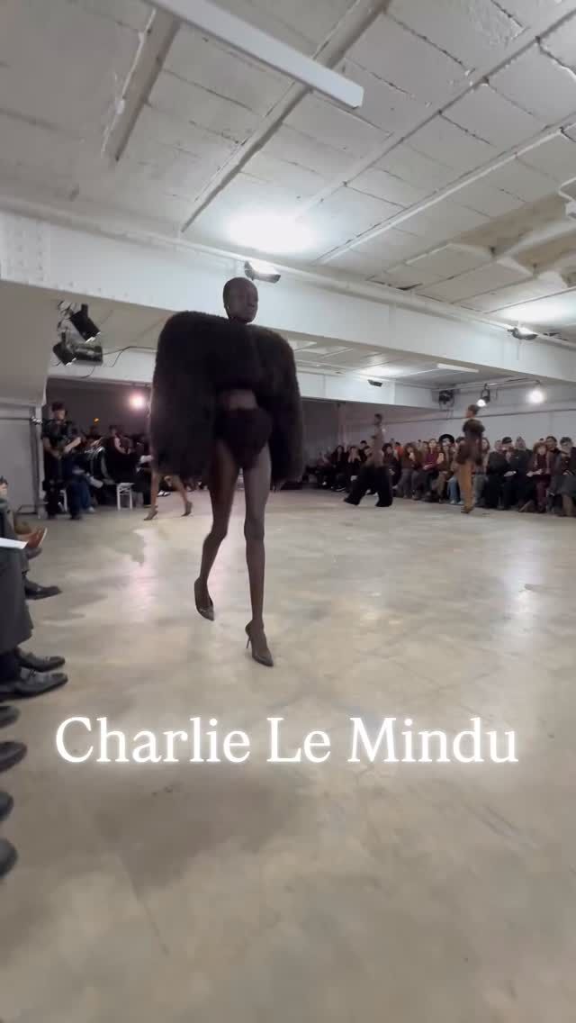 Instagram post 18117890026596159