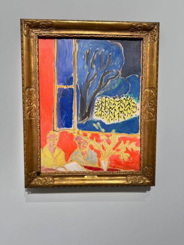 #matisse @le_grand_palais @centrepompidou #joy #beauty #colour #trees. So few lines express tender emotion. In addition to his art work Matisse created and collected textiles which he used in his paintings.