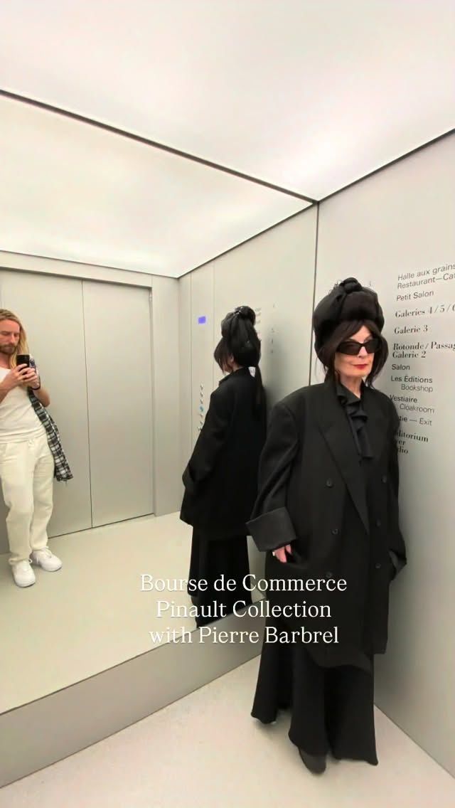 clair-Obscur Bourse de Commerce Pinault Collection with @p13rr3b4rbr3l a lovely afternoon with my very dear friend.