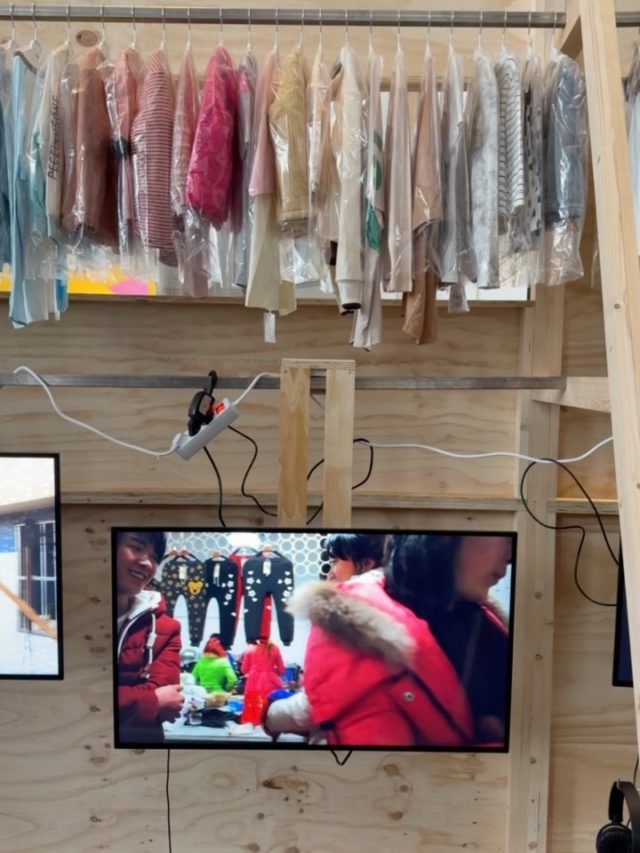STATE OF FASHION BIENNALE 2026 | Available to Promise; Hidden Systems, Shared Futures.
@stateoffashionnl
ִֶָ. ..𓂃 ִֶָ🧩🎯་༘࿐

Selected works:
🕶️ 1: Wang Bing > Youth (Spring), documentary film, 2025 
🕶️ 2&3: The Linen Project > Flaxwear by The Linen Stewards, 2025 - present @_thelinenproject
🕶️ 4&5: Rosie Broadhead > Liquid Bodies, 2025 @rosiebroadhead_
🕶️ 6&7: International Library of Fashion Research > Library of Promise, 2026 @fashionresearchlibrary
🕶️ 8: State of Fashion Biennale 2026:
Receipt 01 (left) > Artefact What Is Shown
Receipt 02 (right) > BTS What It Took
🕶️ 9: State of Fashion Biennale 2026 Curated by:
Anouchka van Driel @vandriel_marinkovic_luo
Shanu Walpita @world_of_shanu
Anne Zhou @annezzzzzz
🕶️ 10: He Jing > Livestreaming - Rest, audiovisual installation, 2026 @jing_jing_jing_jing_jing
🕶️ 11: Sasha Mahanama & FIBERSHED Sri Lanka ( OnSite Sri Lana) > garment, 2025, @sasha_mahanama & @fibershed.lk
🕶️ 12: Human Touch > ‘Artefacts’, 2025 @thehumantouch_clothing
🕶️ 13: MSCHF > Global Supply Chain Telephone, bags, 2024 @mschf
🕶️ 14&15: LiFE DESiGN > Dressmaker, 2025 @welife.design
🕶️ 16: Martine Rose & International Magic > What We Do All Day, installation, 2021 @martine_rose & @intmagicgroup
🕶️ 17: Leilanni Todd/Floam World > Leakees™ The Shirt That Cries For You, installation, 2022 - present @floam.world
🕶️ 18: Daniel Obasi > Beautiful Resistance, photography, 2022 @iamdanielobasi
🕶️ 19: A.A.Murakami > A Thousands Layers Of Stomach, interactive installation, 2024 @a.a.murakami
🕶️ 20: Artist in Residence: Caroline Monnet > Threads That Remember, 2026 @coco.monnet & @museum.arnhem

International fashion platform selected by @oficina.gabardine X @asvof ✨
🎥/📷: © Marcelo Horacio Maquieira Piriz

State of Fashion 2026 
On view until 28.06
Wednesday - Sunday 10am-5pm
Main location(+6):
Eusebiuskerk Arnhem
Kerkplein 1
6811 EB Arnhem (NL)