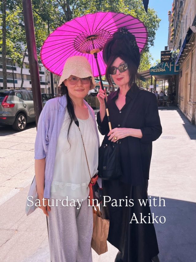 I only left my door once Saturday, Akiko just back from Arles before evening flight to Seoul, still trying to figure out how she managed to travel with 50 kilos of luggage. Lunch with Aki and @sanisanimerry @lesdeuxabeillesparis . We met in #tokyo in 2007 and have been friends ever since 🌸🌸🌸🌸🌸🐇