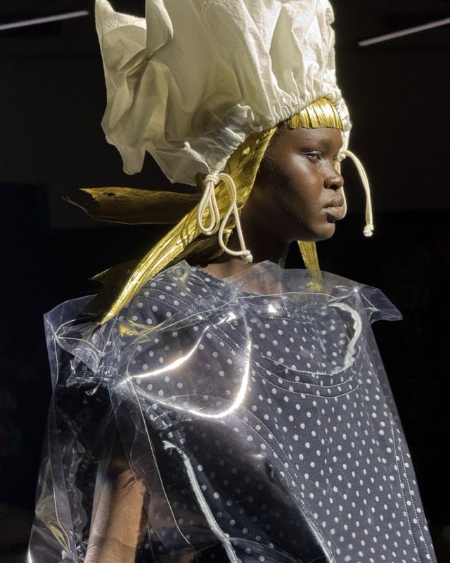 @commedesgarcons @parisfashionwweek