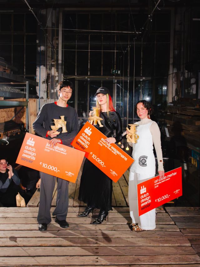 DUTCH DESIGN AWARDS CLASS OF 2026, the winners!
@dutchdesignawards
@dutchdesignweek
ִֶָ. ..𓂃 ִֶָ💎💎💎་༘࿐

[from left to right]:
🏆 Jun Fujisaku > @junfujisaku @ball_furniture
“A very talented designer who has built an impressive
foundation in architecture and furniture. He works at the scale of traditional furniture making, yet infuses it with humor and a critical perspective that takes it far beyond conventional product design.” 
– Afaina de Jong @afainadejong

🏆 Esmay Wagemans > @esmaywagemans
“There is a raw strength to her futurism: probing how we inhabit our bodies now and how they will transform tomorrow. To consider the body amid these technological shifts is inevitable” 
– Gabriele Chiave @gabriele_chiave

🏆 Ori Orisun Merhav > @ori_orisun
“Otherworldly. Her work stays in your memory because it feels as though it comes simultaneously from a distant future and ancient nature.” 
– Karin van Gilst @foam_amsterdam

Award selected by @oficina.gabardine X @asvof ✨
📷/🎥: © Courtesy of Dutch Design Awards | DDA

@dutchdesignawards
@dutchdesignweek